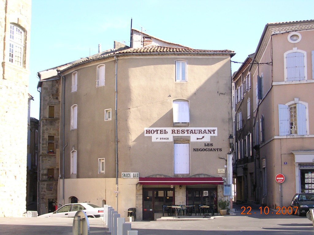 1, place de l_Hôtel de ville.jpg