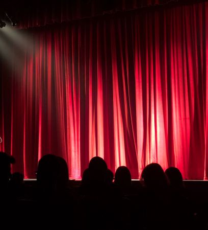 theatre-monica-silvestre-pexels.jpg