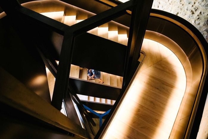 visite-insolite-escaliers-Vanessa_Chambard.jpg