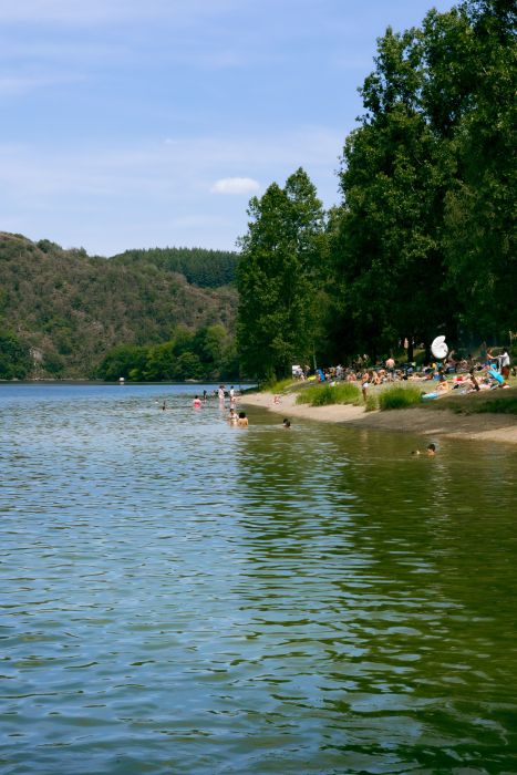 baignade-lac-ad-thiry-pexels.jpg